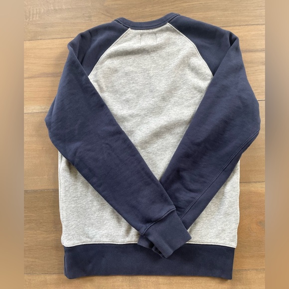 J. Crew Authentic Fleece Men's Navy/Gray Crewneck Raglan Sweatshirt, XS - Picture 2 of 4
